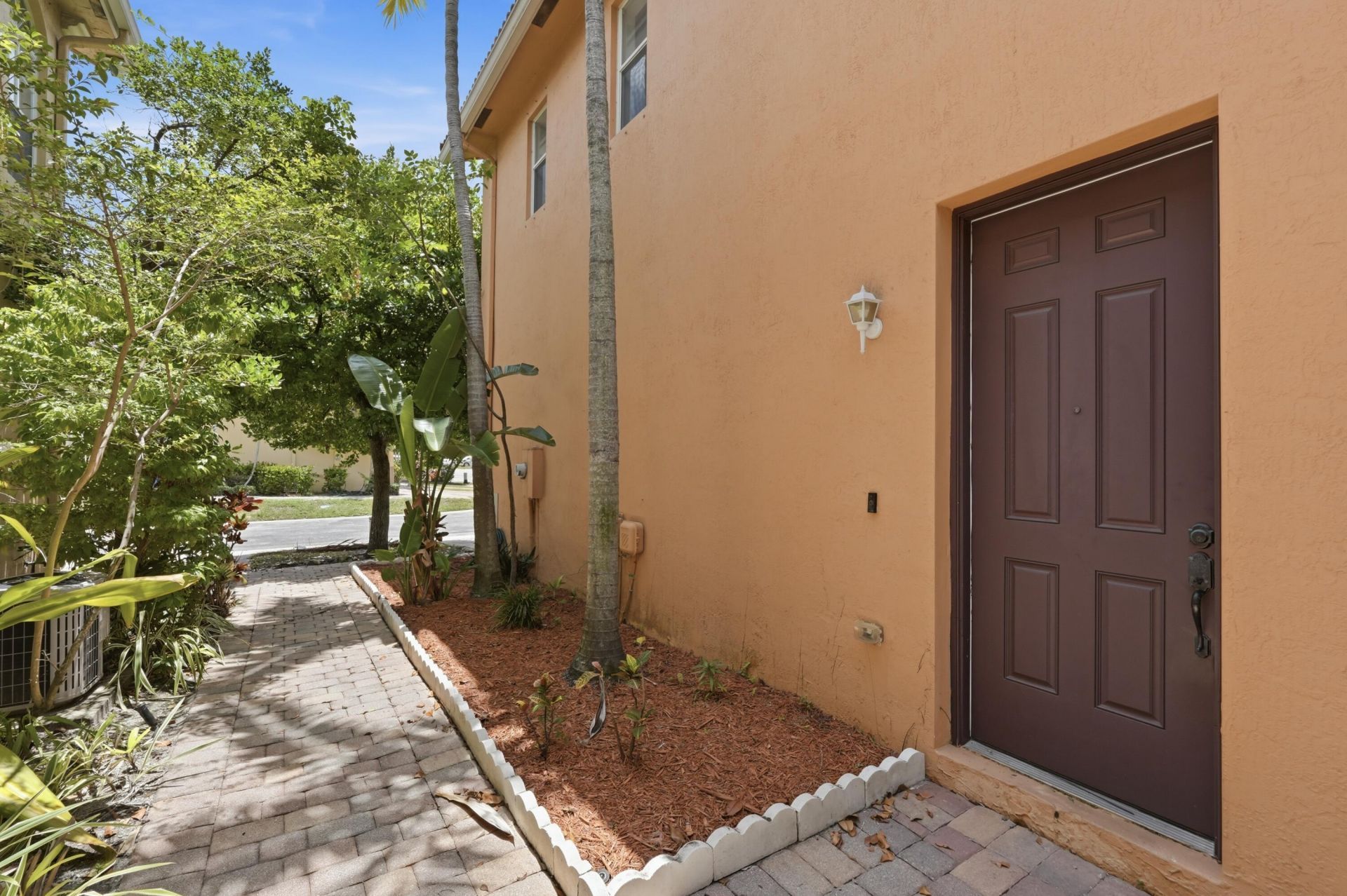 3261 Scarletta Drive, Riviera Beach, FL 33404 Photo