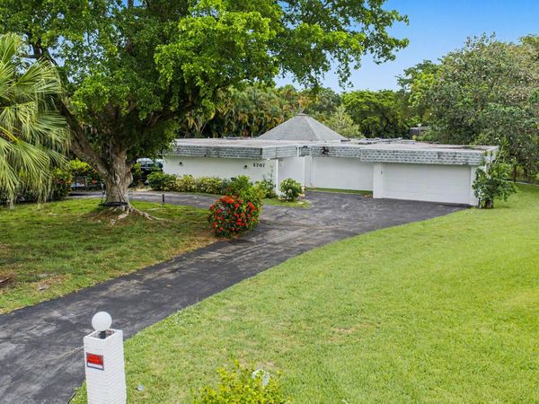 5707 White Hickory Circle, Tamarac, FL 33319