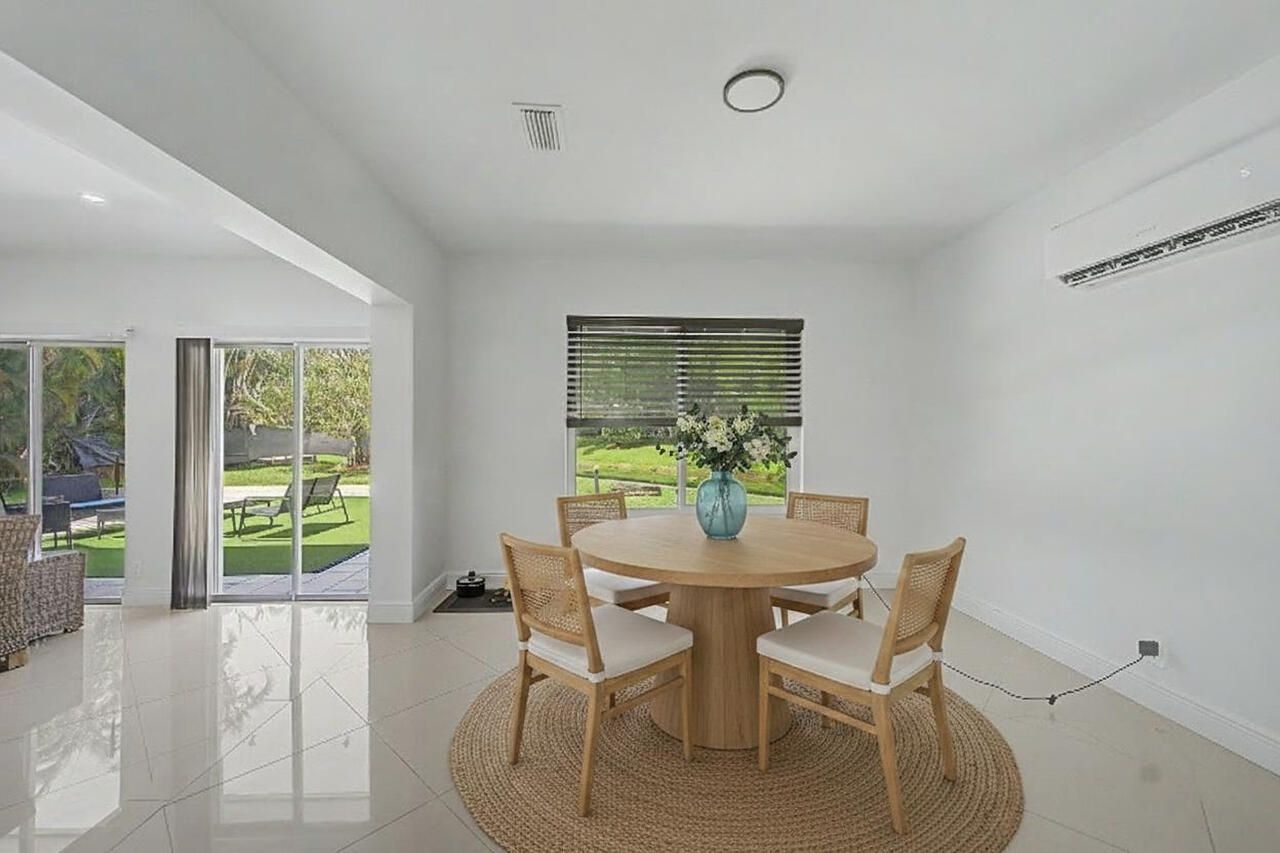 5707 White Hickory Circle, Tamarac, FL 33319 Photo