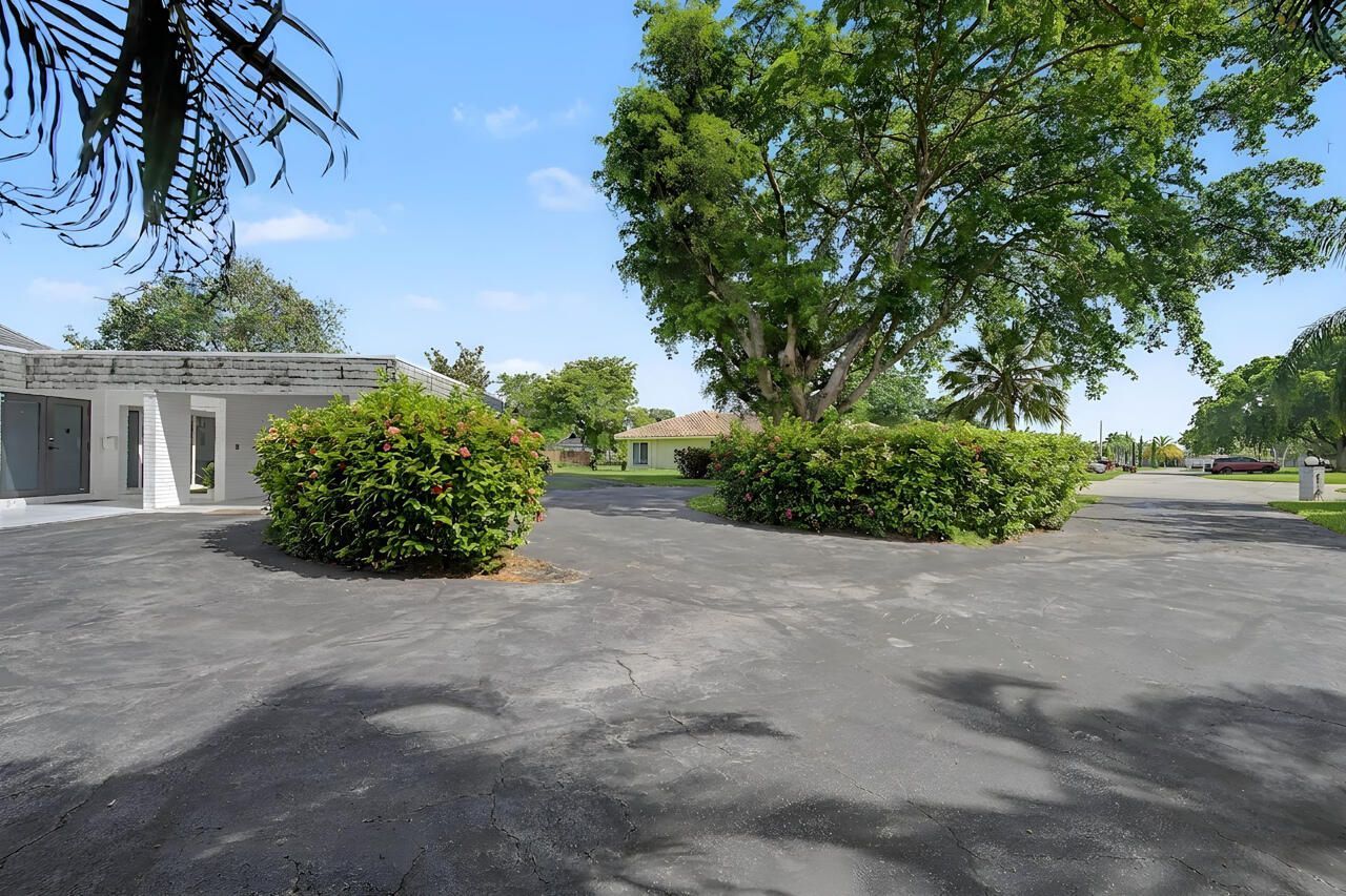 5707 White Hickory Circle, Tamarac, FL 33319 Photo