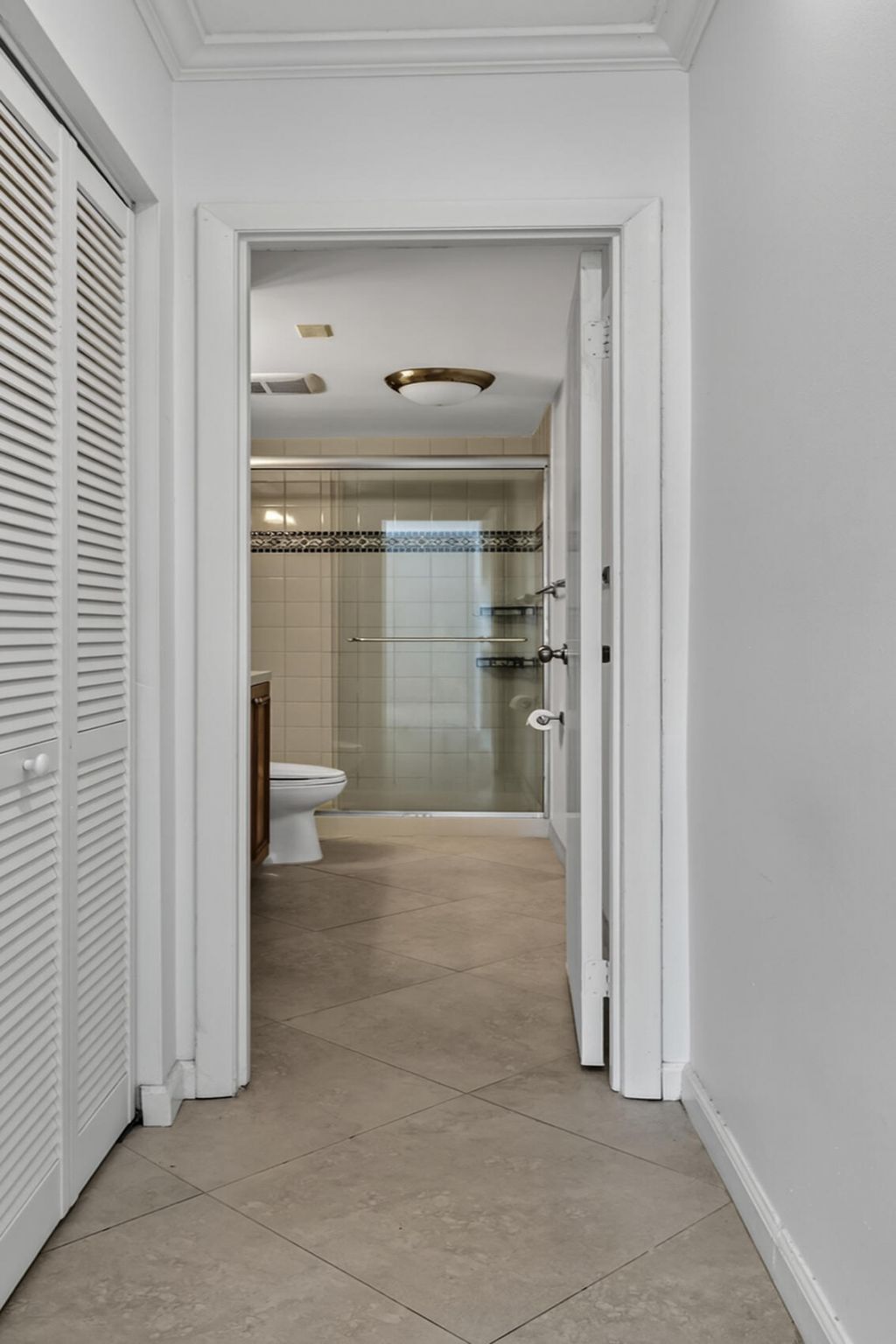 13 Jacaranda Drive, Unit 214, Plantation, FL 33324 Photo