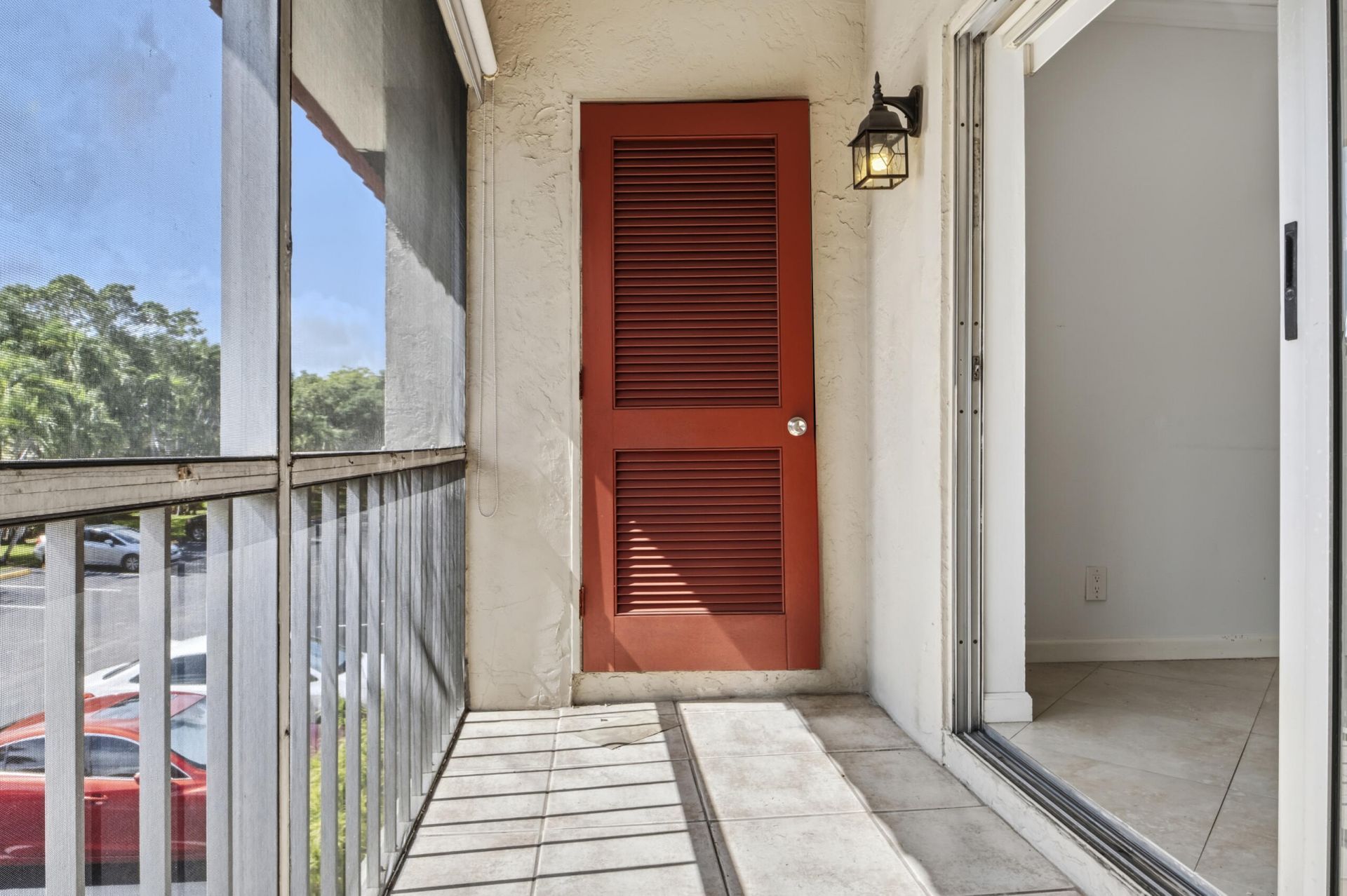 13 Jacaranda Drive, Unit 214, Plantation, FL 33324 Photo