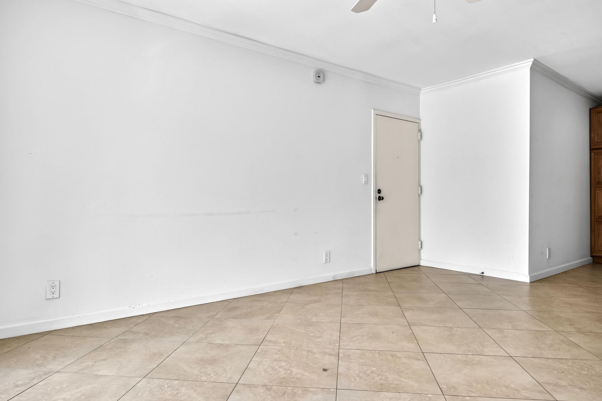 13 Jacaranda Drive, Unit 214, Plantation, FL 33324 Photo