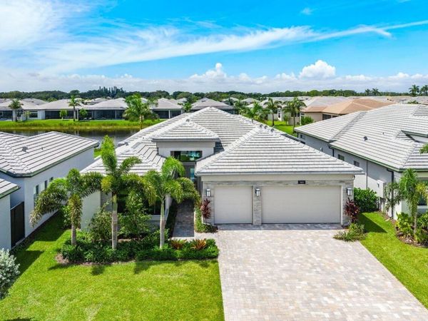 9850 Evergreen Woods Lane, Boynton Beach, FL 33473