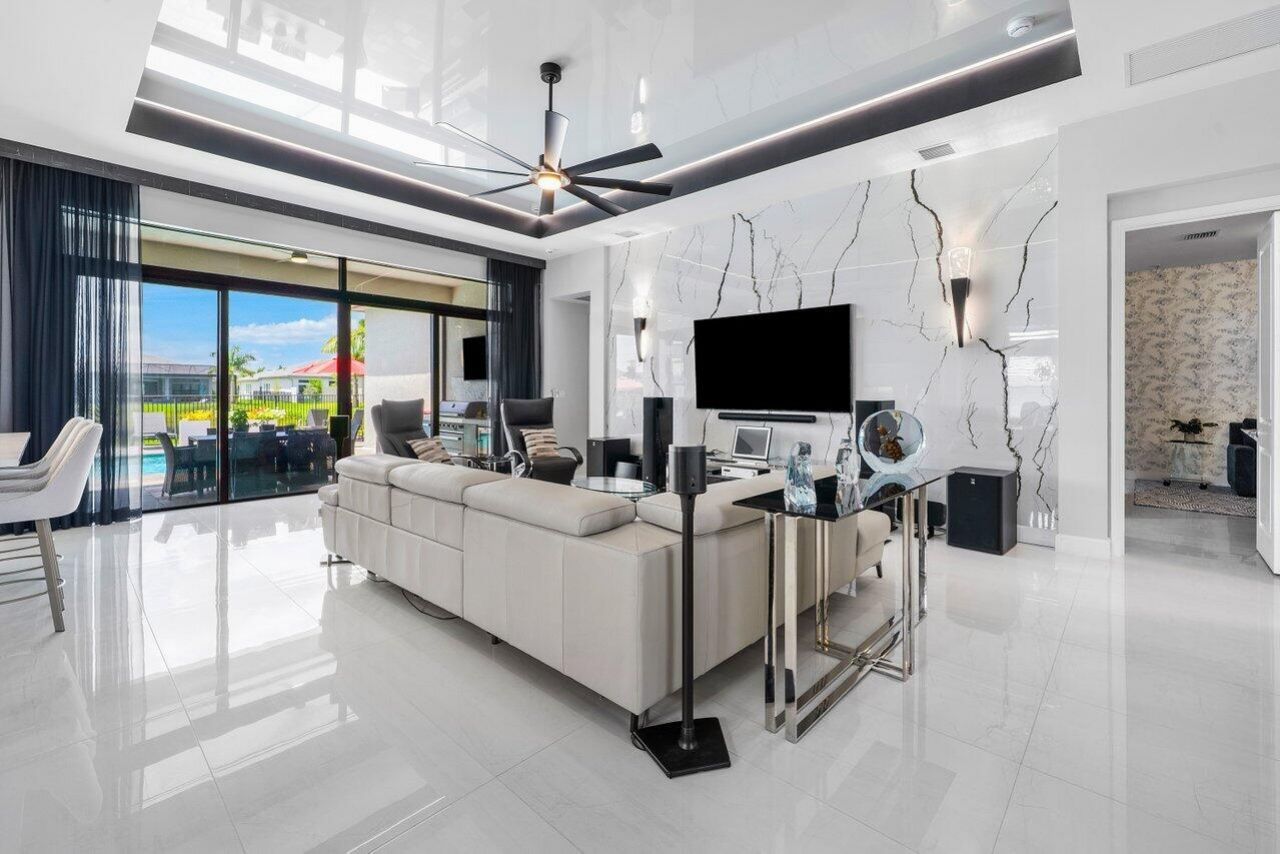 9850 Evergreen Woods Lane, Boynton Beach, FL 33473 Photo