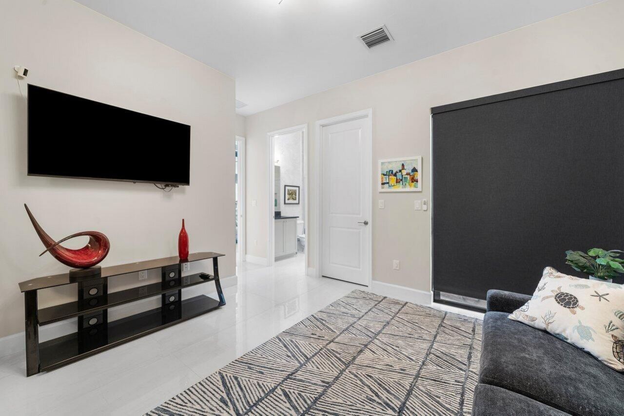 9850 Evergreen Woods Lane, Boynton Beach, FL 33473 Photo