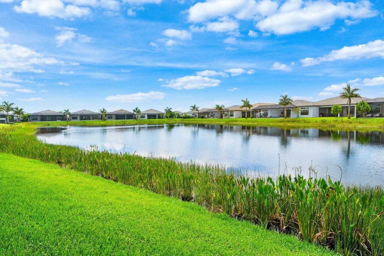 9850 Evergreen Woods Lane, Boynton Beach, FL 33473 Photo