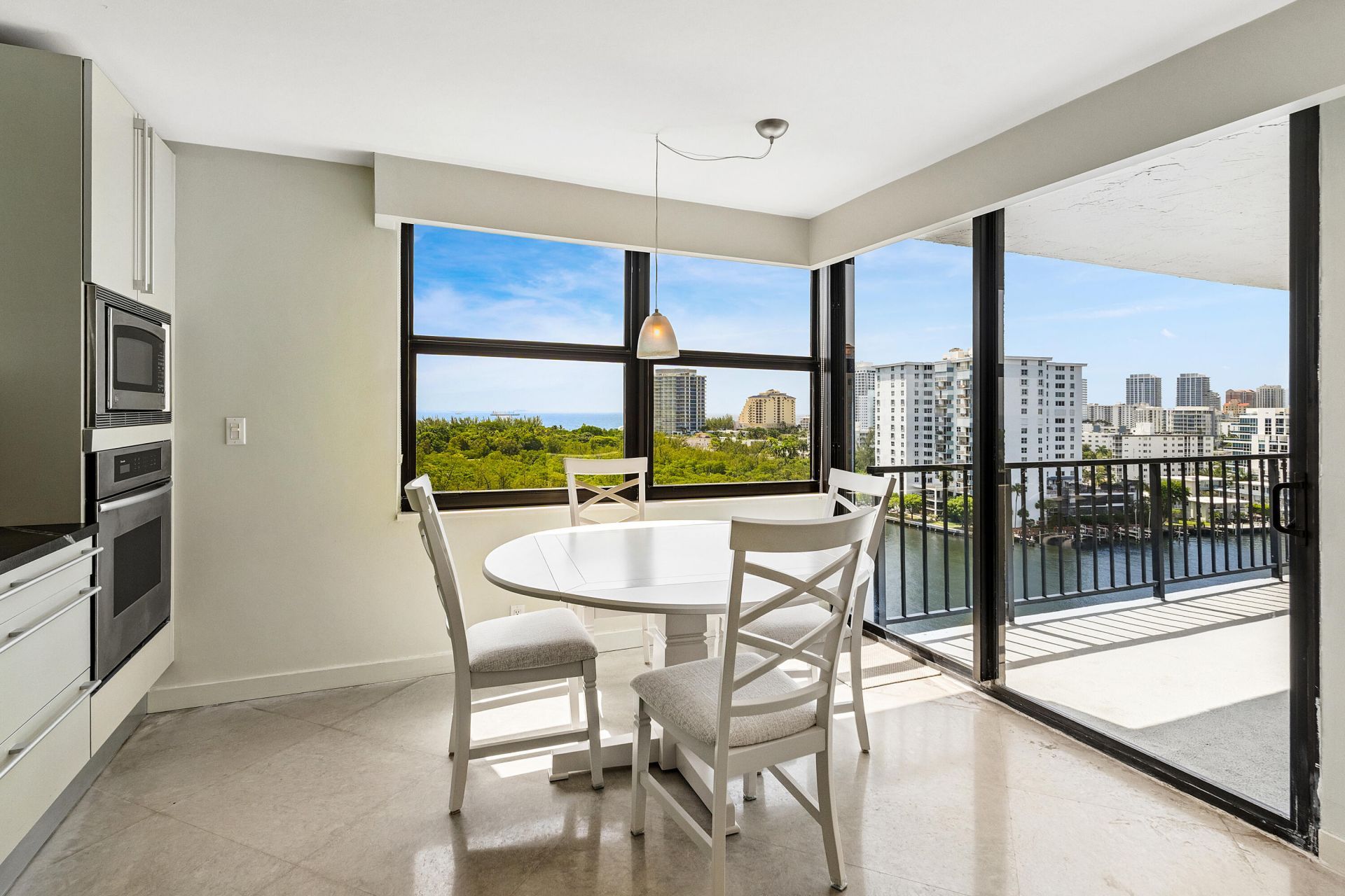 936 Intracoastal Drive, Unit 12h, Fort Lauderdale, FL 33304 Photo