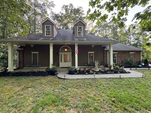1019 Morningside Dr, Kingston Springs, TN 37082