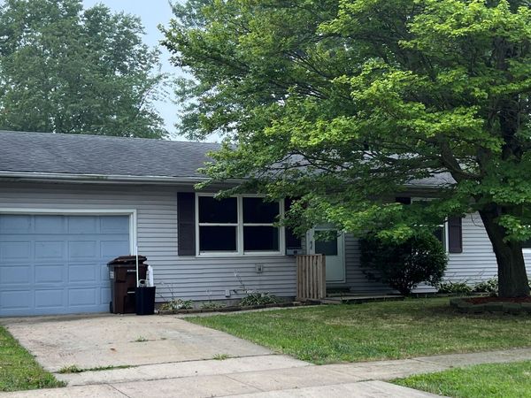 1036 Avenue E , Rochelle, IL 61068