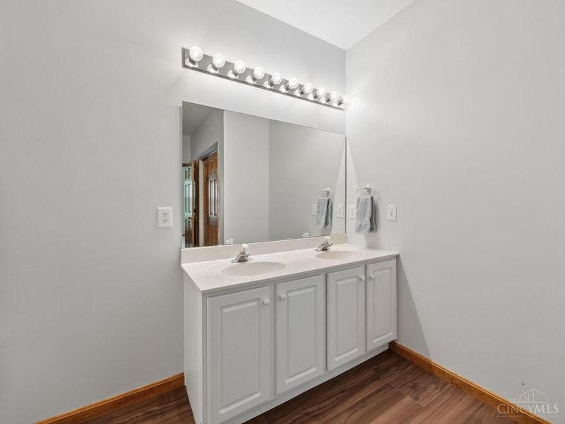 Batavia, OH 45103 Photo 34