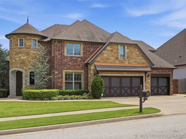 2628 E 136th Street S, Jenks, OK 74008