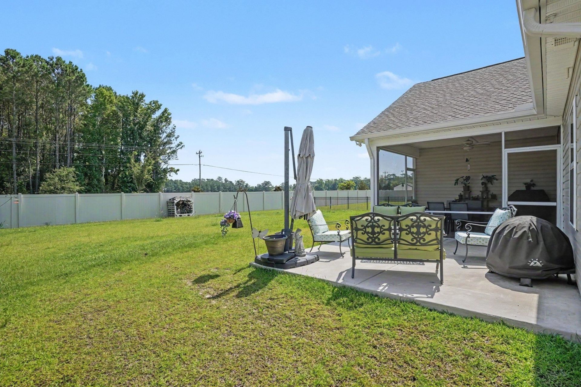 127 Avery Woods Dr.  Photo 29