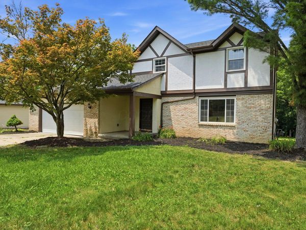 11773 Streamside Drive NW, Pickerington, OH 43147