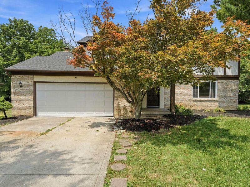 11773 Streamside Drive NW, Pickerington, OH 43147 Photo 2