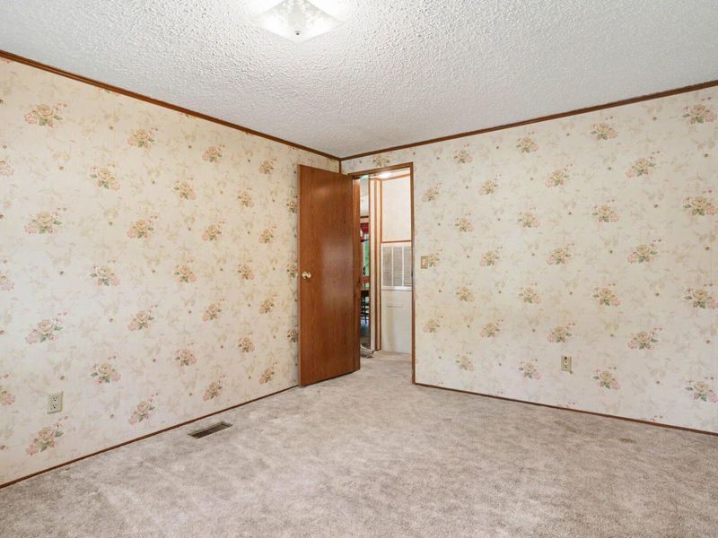 17563 Buckingham Road , Logan, OH 43138 Photo 18