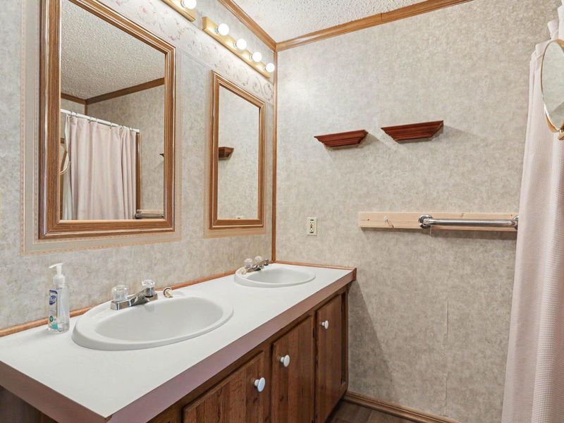 17563 Buckingham Road , Logan, OH 43138 Photo 19