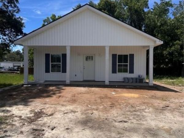37 NE Railroad Street , Ludowici, GA 31316