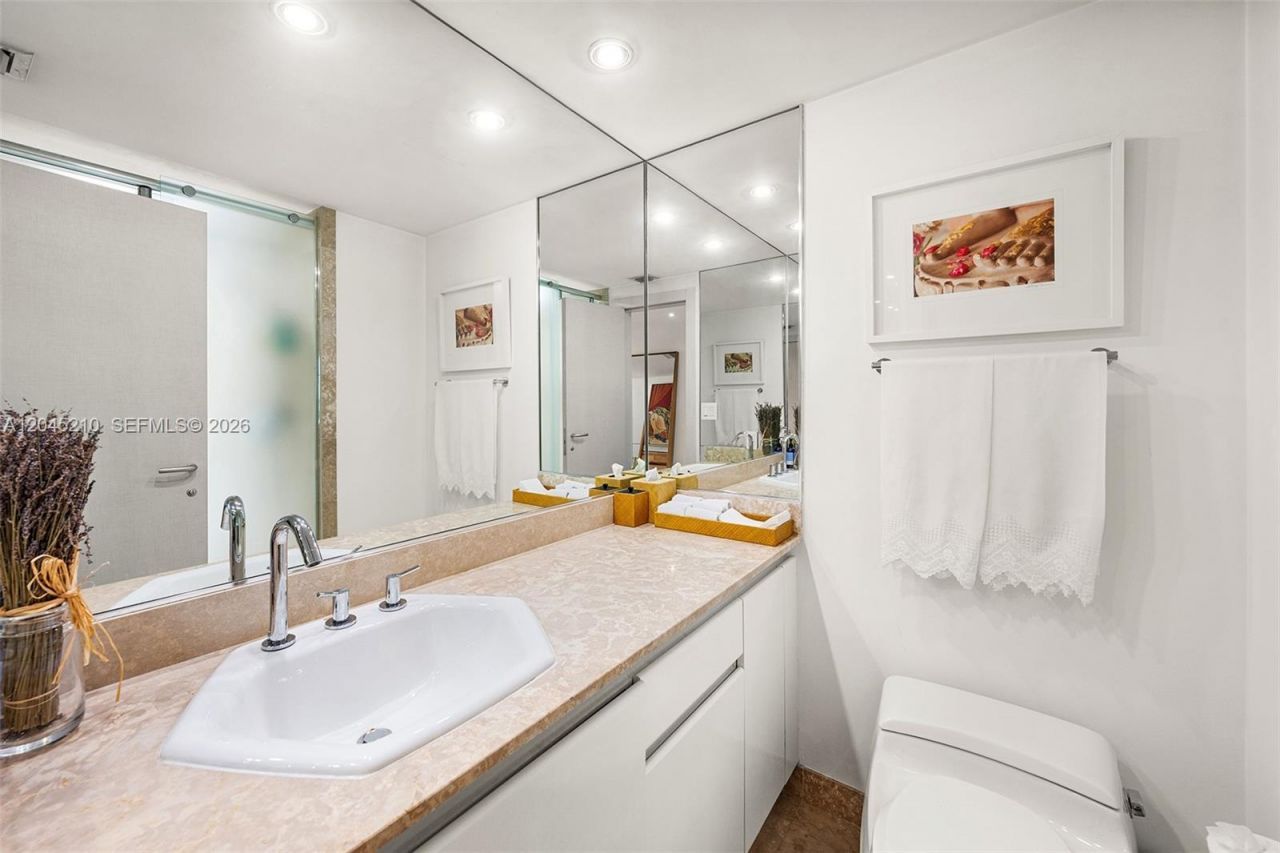 2127 Brickell Ave , Unit 1006, Miami, FL 33129 Photo