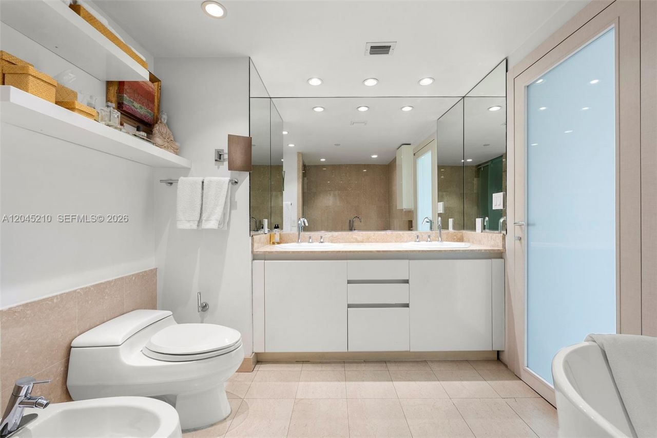 2127 Brickell Ave , Unit 1006, Miami, FL 33129 Photo
