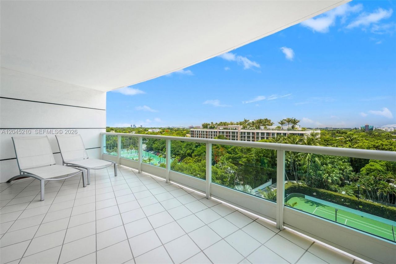 2127 Brickell Ave , Unit 1006, Miami, FL 33129 Photo