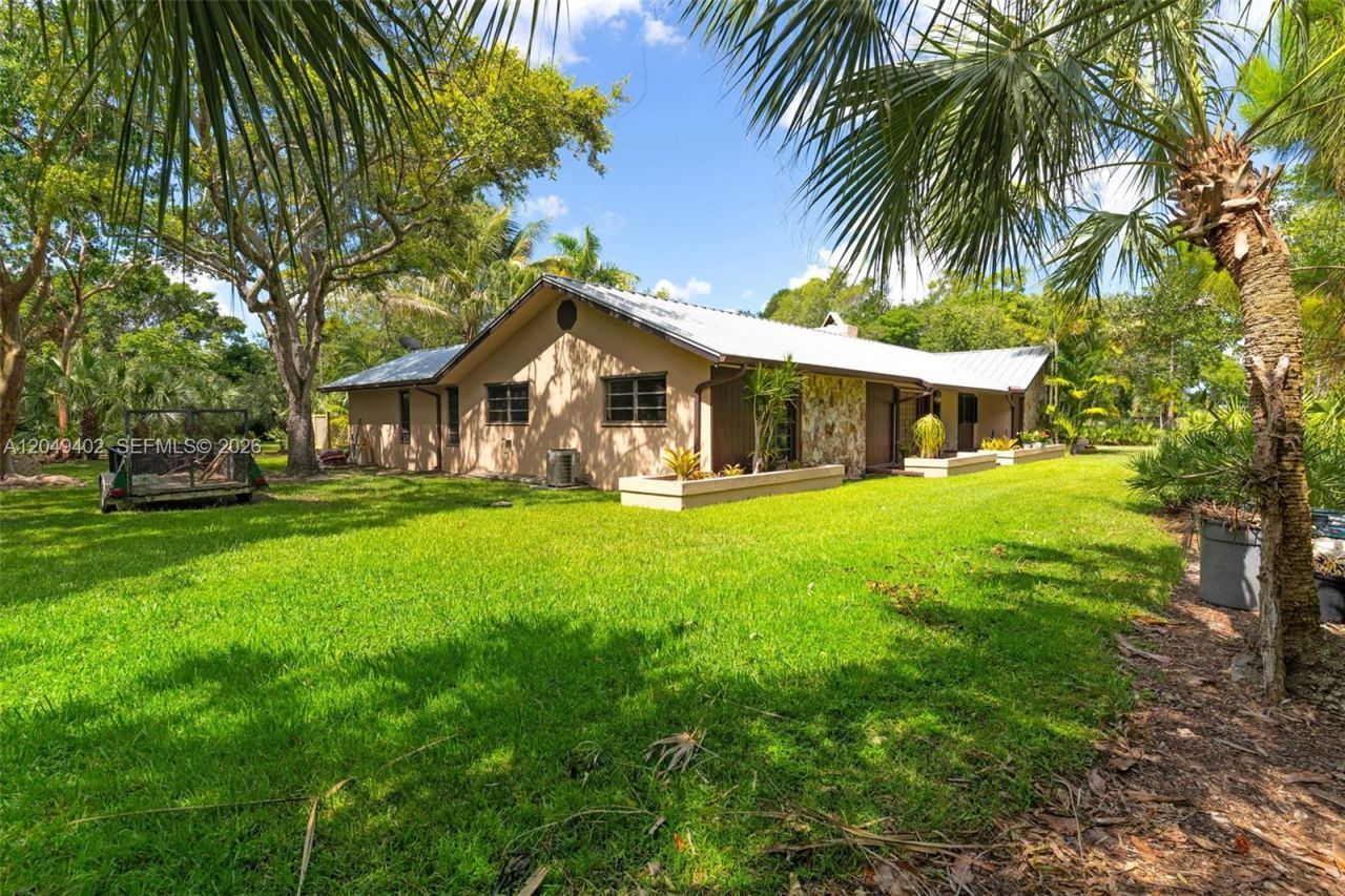 19120 SW 270th St , Homestead, FL 33031 Photo