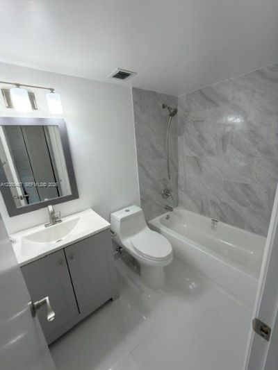 9311 Orange Grove Dr, Unit 411, Davie, FL 33324 Photo