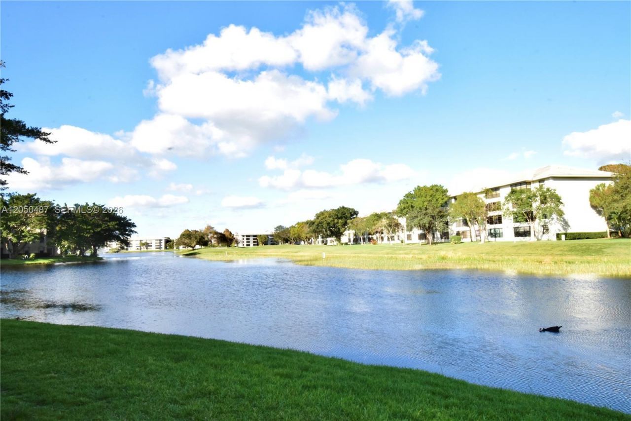 9311 Orange Grove Dr , Unit 411, Davie, FL 33324 Photo