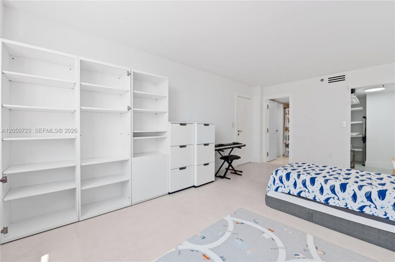 540 Brickell Key Dr , Unit 719, Miami, FL 33131 Photo