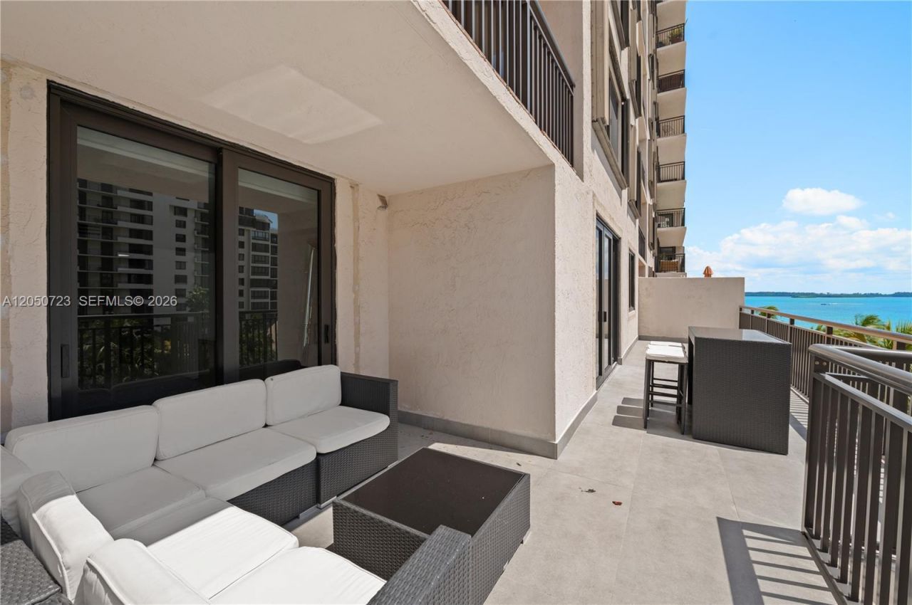 540 Brickell Key Dr , Unit 719, Miami, FL 33131 Photo