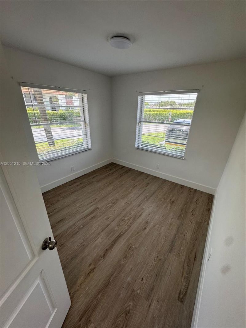 9937 Three Lakes Cir, Unit 14d, Boca Raton, FL 33428 Photo