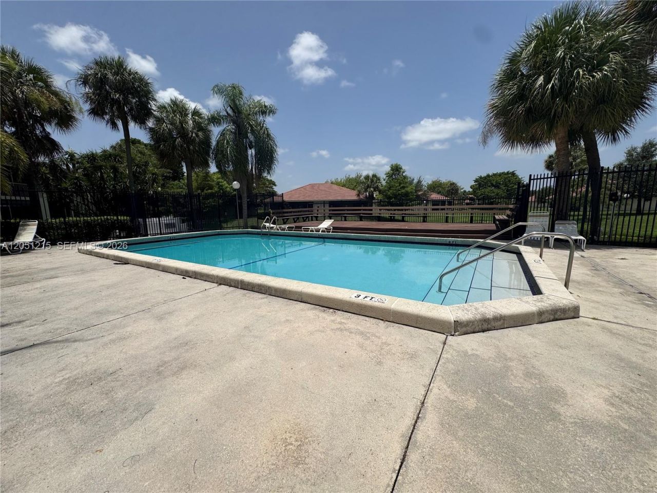 9937 Three Lakes Cir, Unit 14d, Boca Raton, FL 33428 Photo