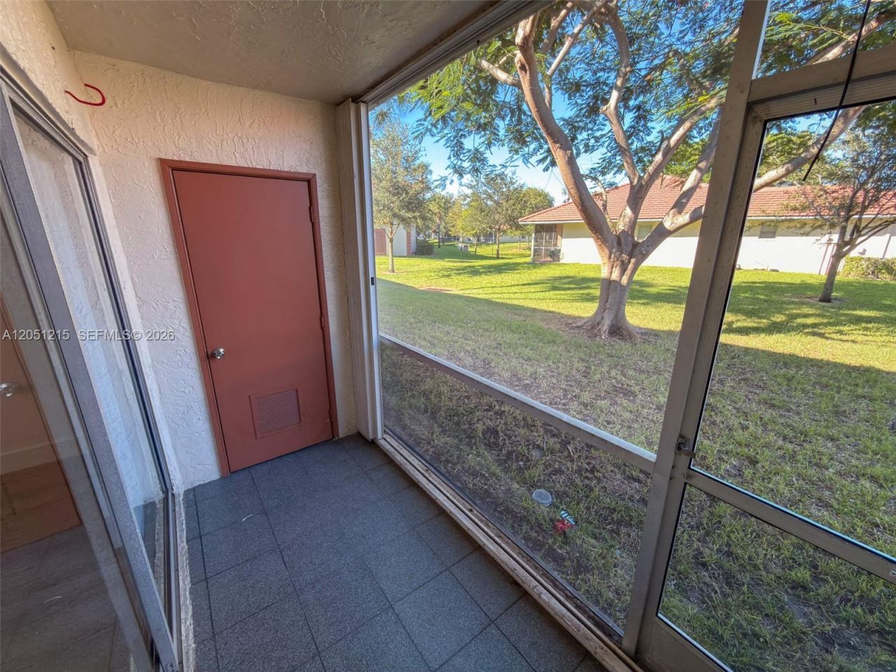 9937 Three Lakes Cir, Unit 14d, Boca Raton, FL 33428 Photo