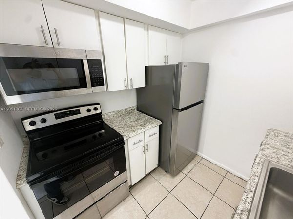 7340 SW 82nd St, Unit C205, Miami, FL 33143