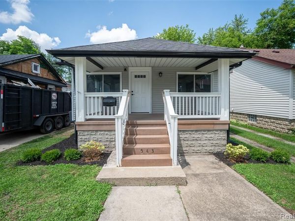 543 E Saratoga Street, Ferndale, MI 48220