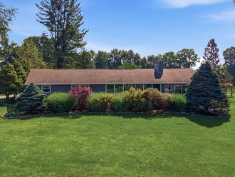 1695 Graham Rd Lexington, OH 44904
