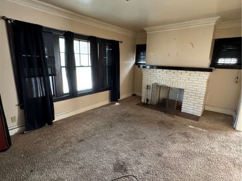 9426 Dickens Avenue, Cleveland, OH 44104 Photo 10