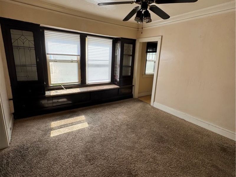 9426 Dickens Avenue, Cleveland, OH 44104 Photo 11