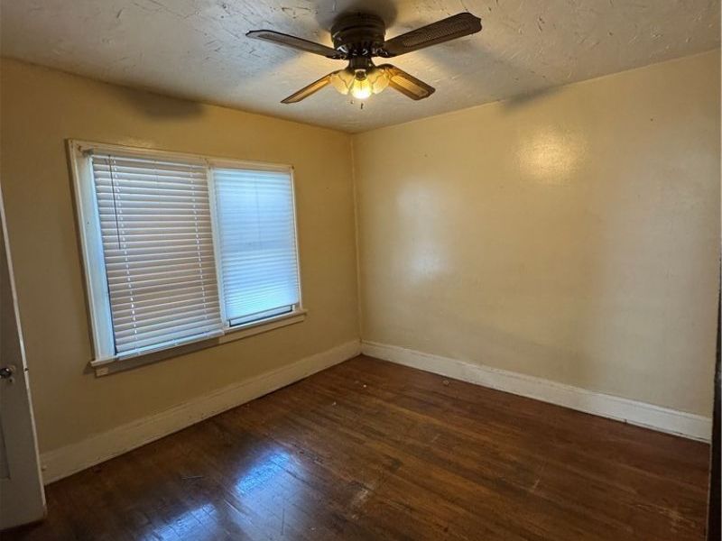 9426 Dickens Avenue, Cleveland, OH 44104 Photo 14