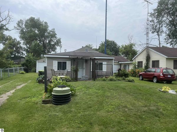 2157 Ash Street, Standish, MI 48658