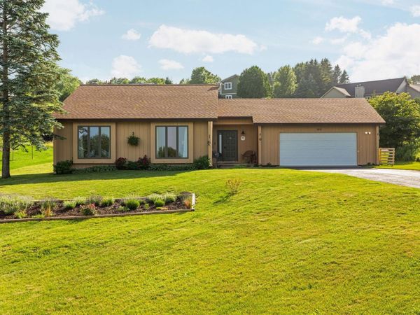 13572 High Point Drive S, Traverse City, MI 49684