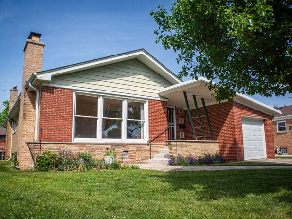 5065 Lamb Drive , Oak Lawn, IL 60453