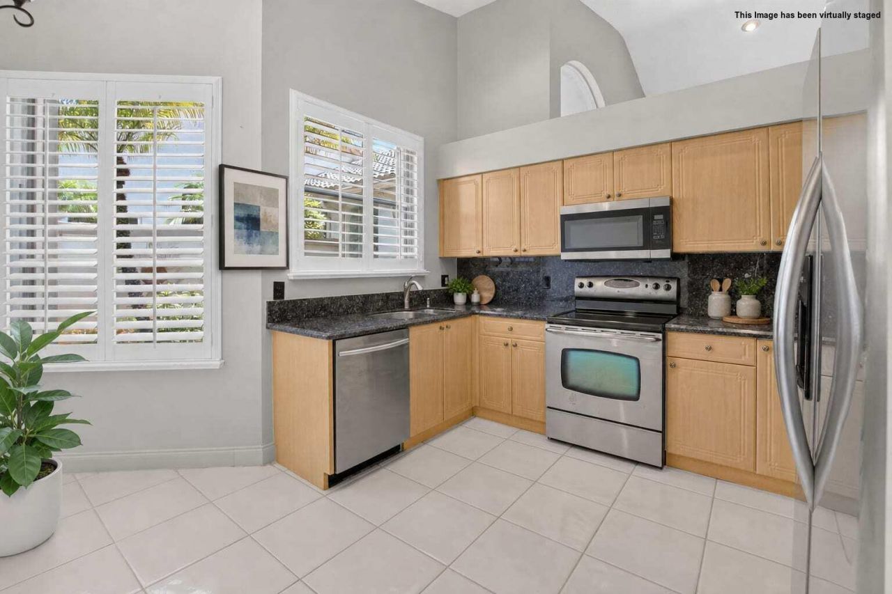 8908 Shoal Creek Lane, Boynton Beach, FL 33472 Photo