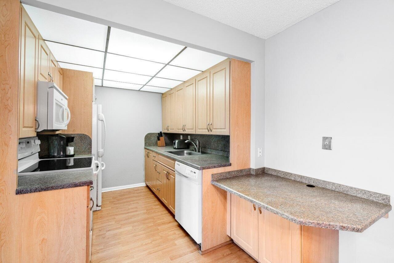 2046 Rexford C, Boca Raton, FL 33434 Photo