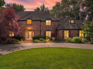 1242 Melbrook Drive, Munster, IN 46321