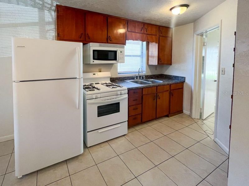 1406 SW 18th Place , Unit 14, Gainesville, FL 32608 Photo