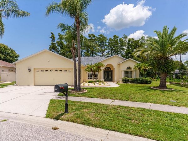 8153 BAYTREE DRIVE , NEW PORT RICHEY, FL 34653