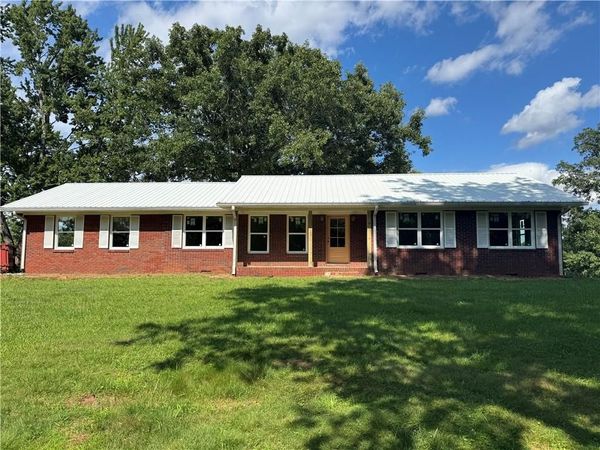 1049 Ben Higgins Road, Dahlonega, GA 30533