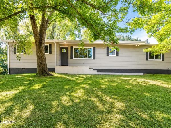 242 Oak St, Maynardville, TN 37807