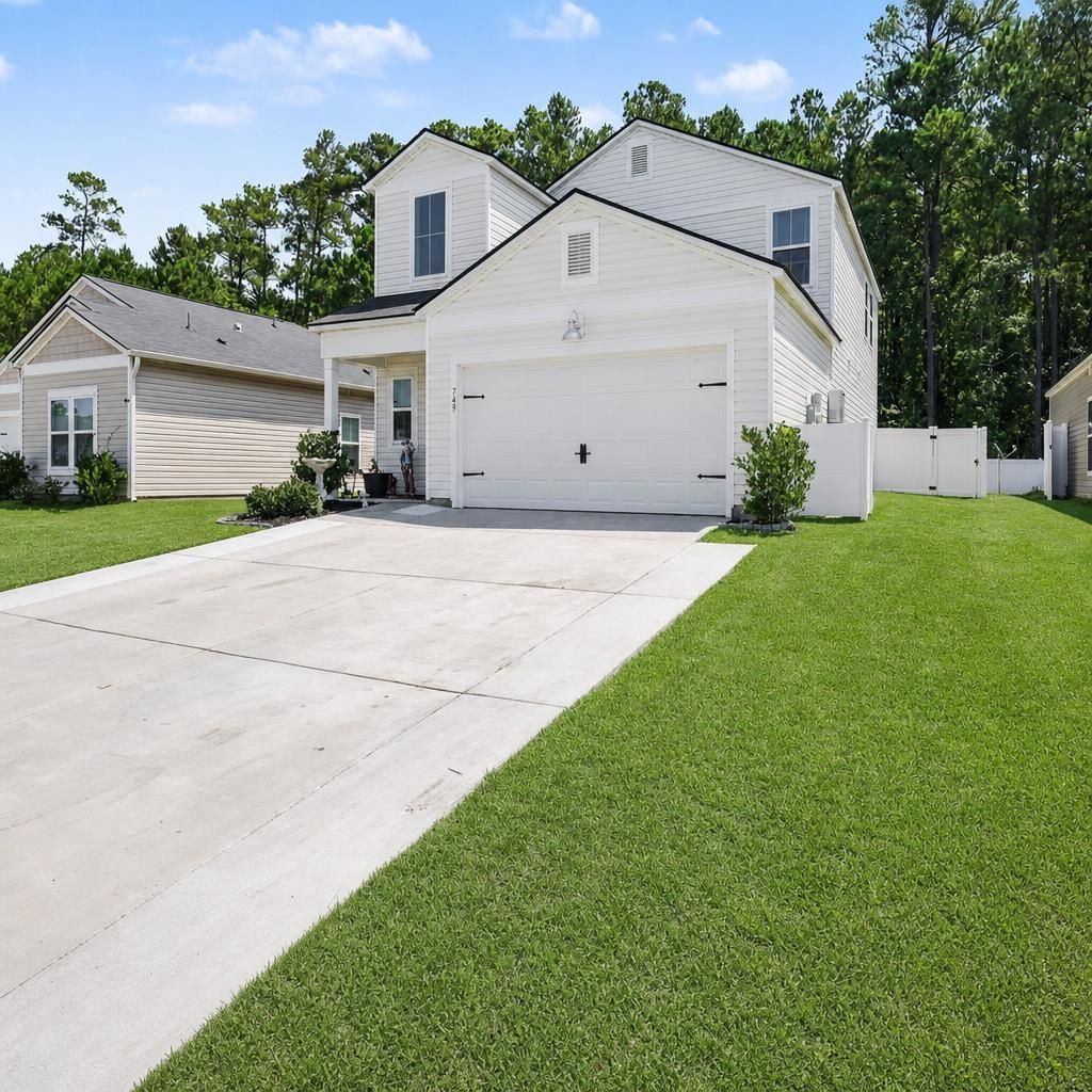 749 Wapama St.  Photo 5